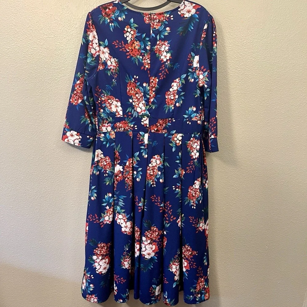 The Unbranded Brand floral midi